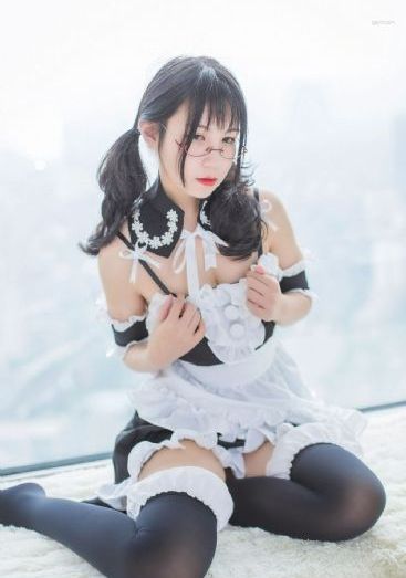 女人祼体_BD国语在线手机播放